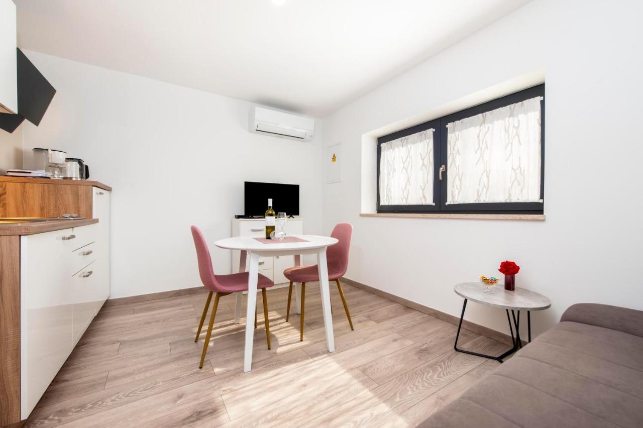 Apartments Katarina Rovinj Buitenkant foto